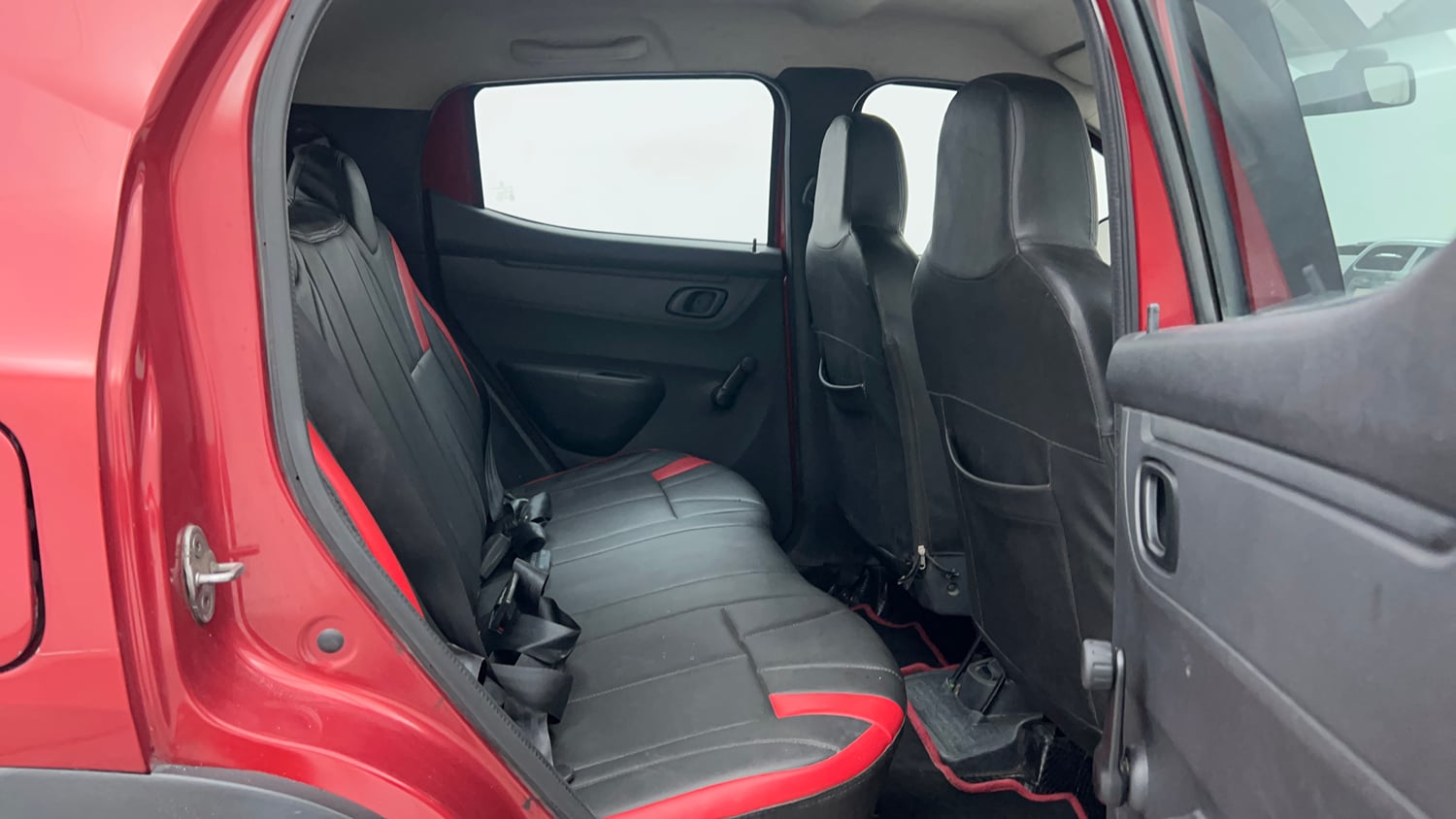 Used 2017 Renault Kwid 1.0 RXT AMT Petrol Automatic interior RIGHT SIDE REAR DOOR CABIN VIEW