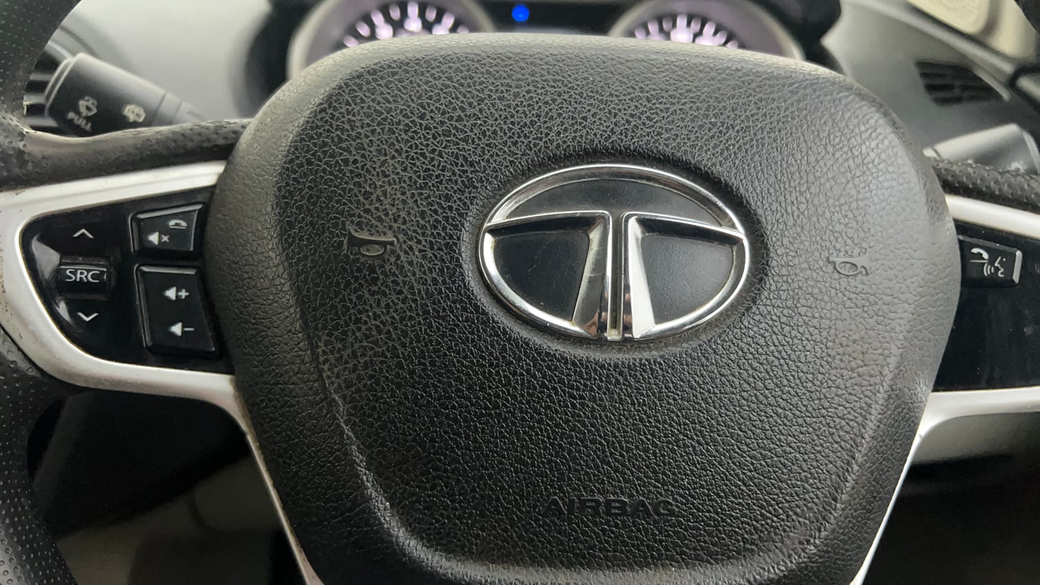 Used 2017 Tata Tiago Revotron XZA Petrol Automatic top_features Steering mounted controls