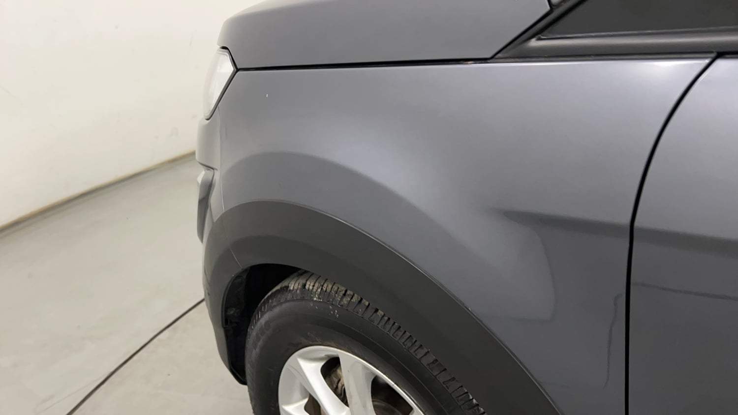 Used 2021 Ford EcoSport Titanium 1.5L Ti-VCT Petrol Manual dents MINOR SCRATCH
