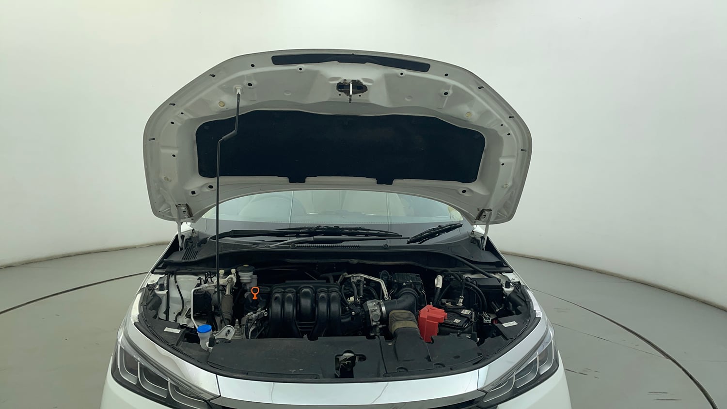 Used 2024 Honda City V Petrol MT Petrol Manual engine ENGINE & BONNET OPEN FRONT VIEW