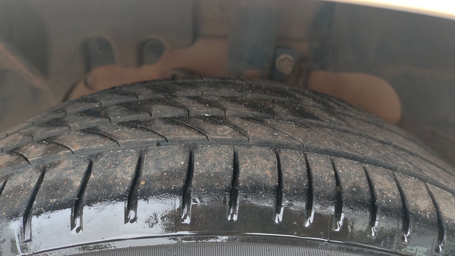 Used 2014 Ford EcoSport Trend 1.5 Ti-VCT Petrol Manual tyres LEFT FRONT TYRE TREAD VIEW