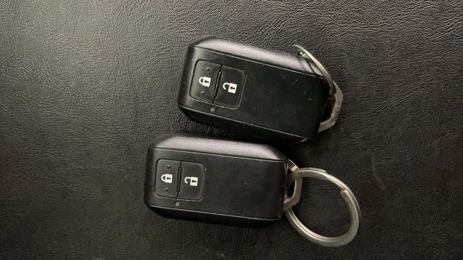 Used 2023 Maruti Suzuki Grand Vitara Zeta Smart Hybrid Petrol Manual extra CAR KEY VIEW
