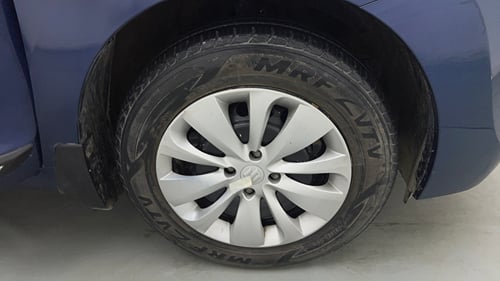 Used 2017 Maruti Suzuki Baleno Delta 1.2 Petrol Manual tyres RIGHT FRONT TYRE RIM VIEW