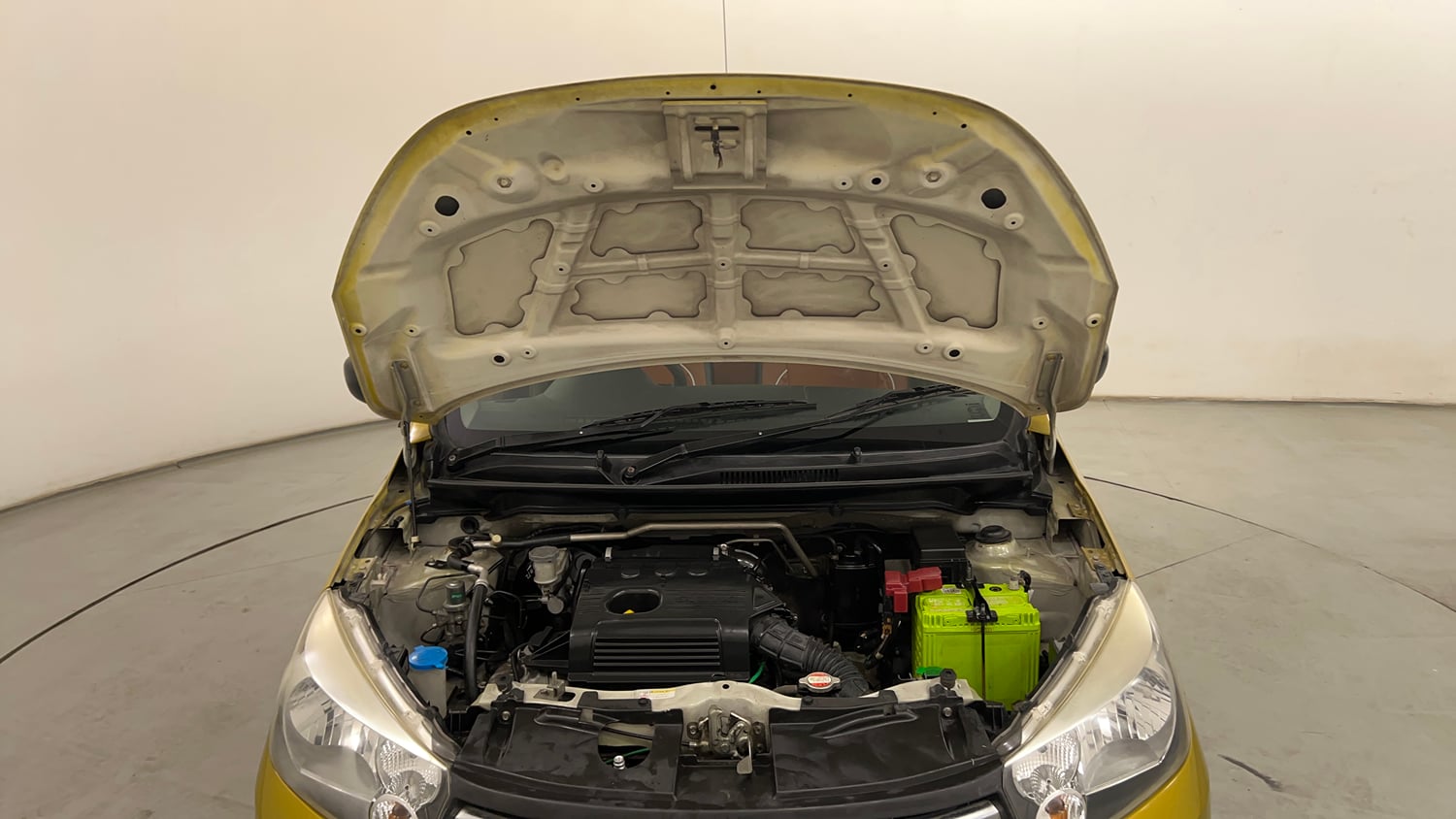 Used 2015 Maruti Suzuki Celerio VXi AMT Petrol Automatic engine ENGINE & BONNET OPEN FRONT VIEW