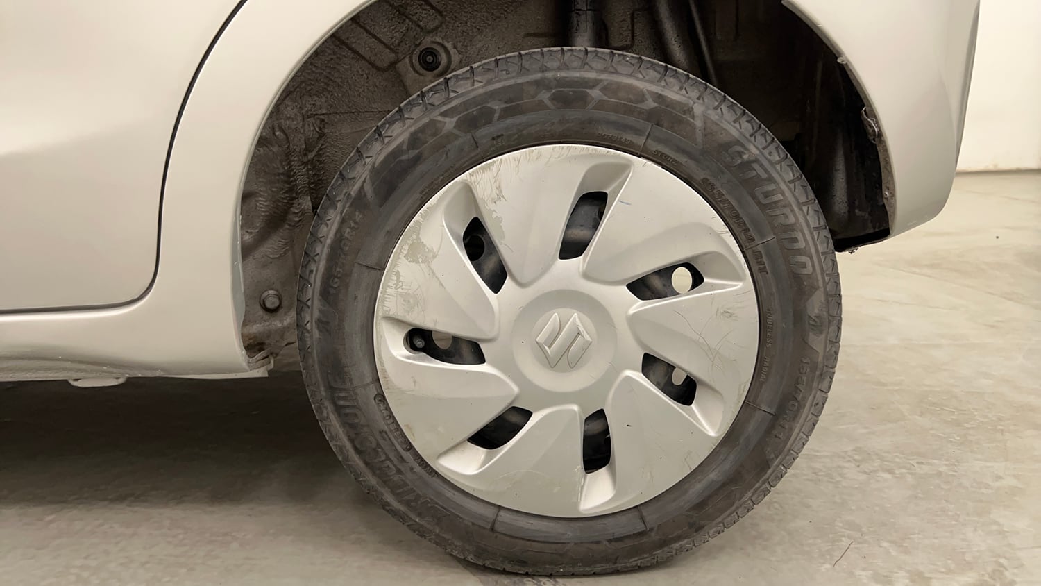 Used 2017 Maruti Suzuki Celerio VXi CNG Cng Manual tyres LEFT REAR TYRE RIM VIEW