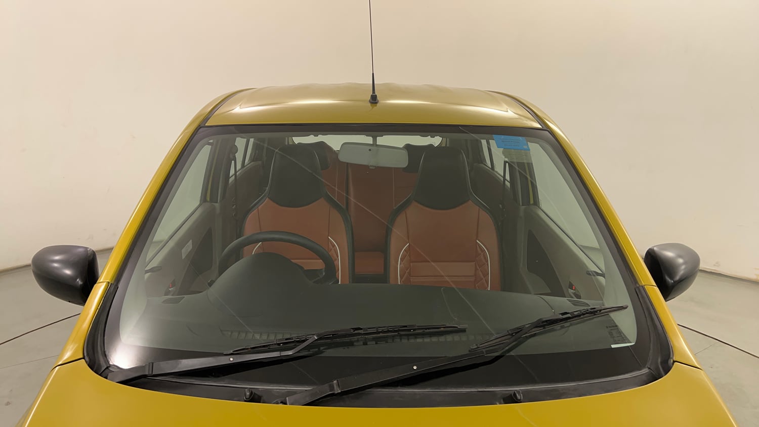 Used 2015 Maruti Suzuki Celerio VXi AMT Petrol Automatic exterior FRONT WINDSHIELD VIEW