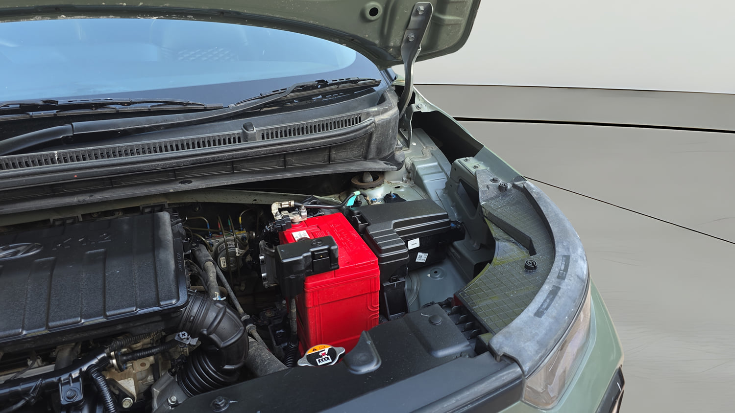 Used 2023 Hyundai Exter S 1.2 MT Petrol Manual engine ENGINE LEFT SIDE VIEW