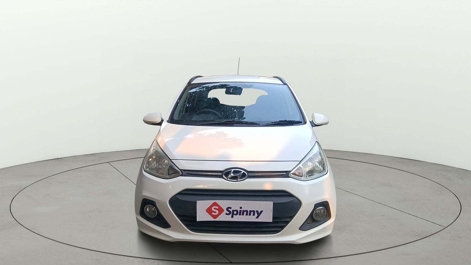 Used 2015 Hyundai Grand i10 Sportz 1.2 Kappa VTVT Petrol Manual exterior FRONT VIEW