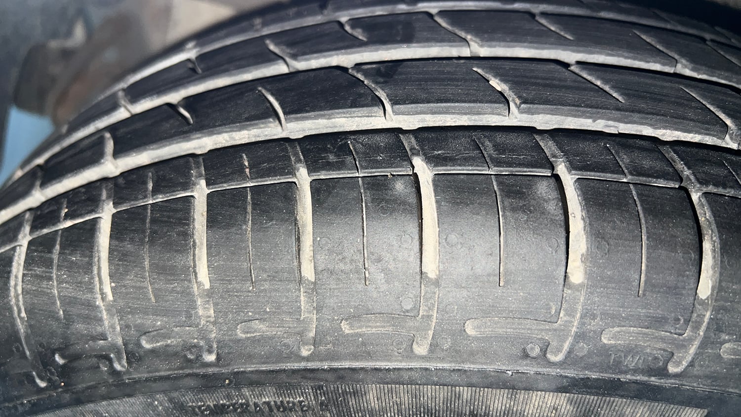 Used 2024 Hyundai Grand i10 Nios Magna 1.2 Kappa AMT Petrol Automatic tyres RIGHT REAR TYRE TREAD VIEW