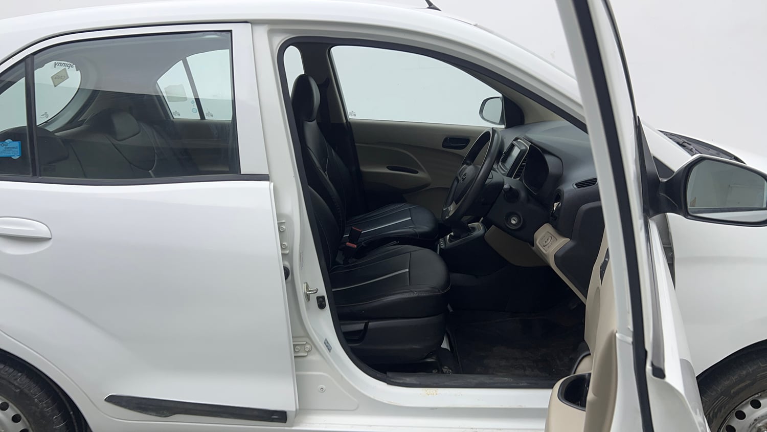 Used 2022 hyundai Santro Sportz Executive CNG Cng Manual interior RIGHT SIDE FRONT DOOR CABIN VIEW