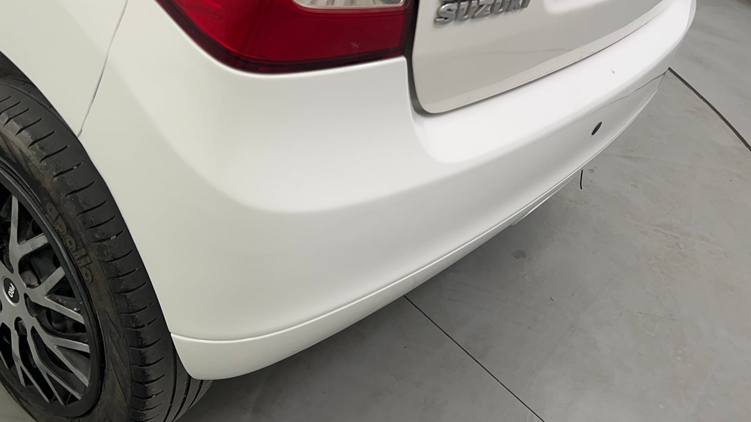 Used 2017 Maruti Suzuki Wagon R Vxi (ABS-Airbag) Petrol Manual dents MINOR SCRATCH