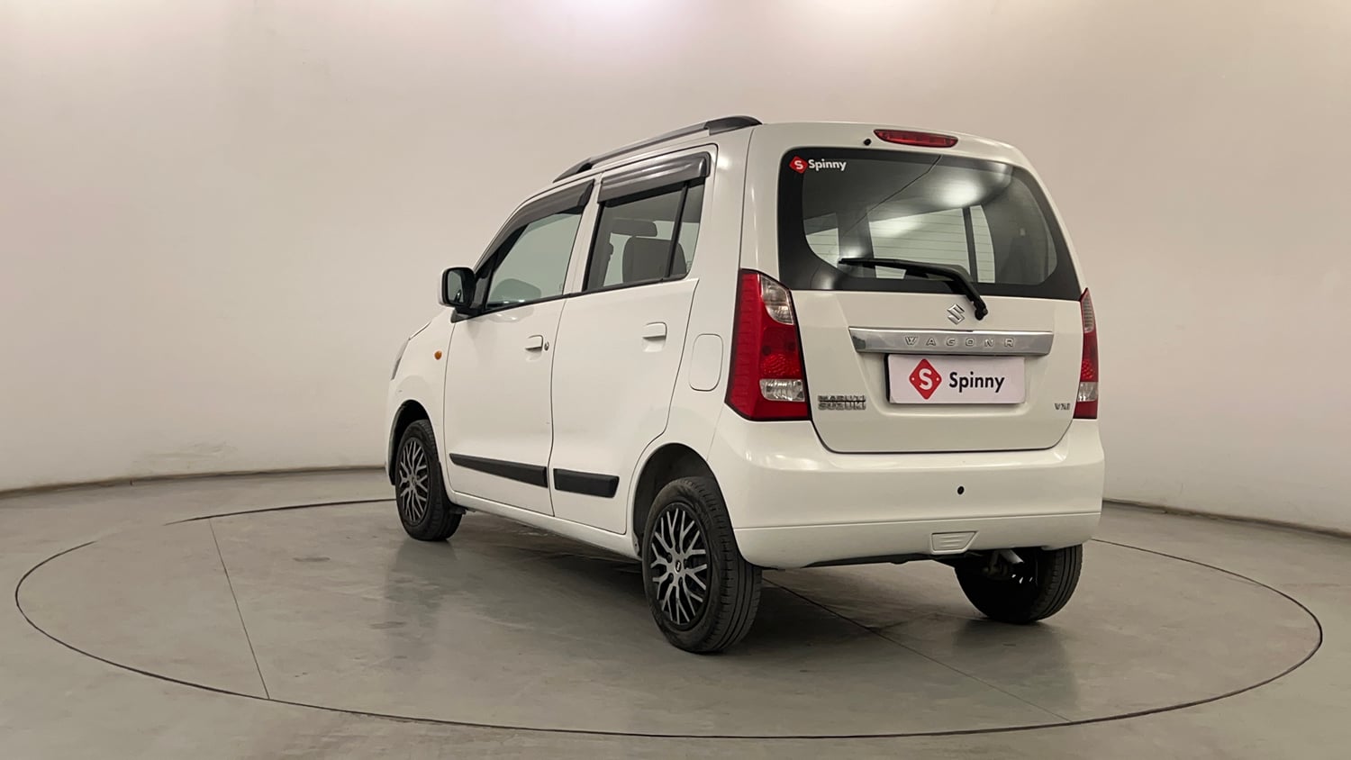 Used 2017 Maruti Suzuki Wagon R Vxi (ABS-Airbag) Petrol Manual exterior LEFT REAR CORNER VIEW