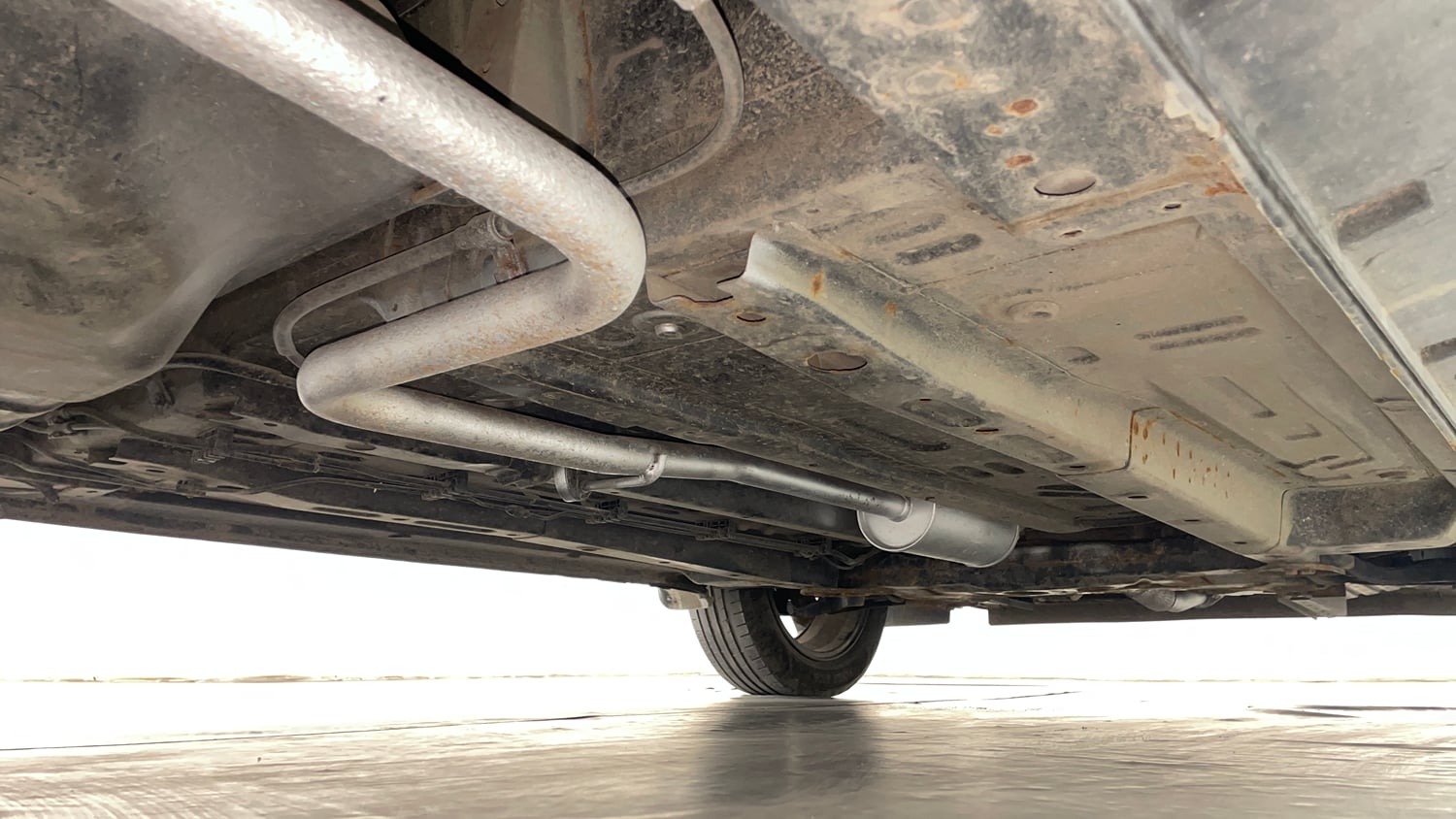 Used 2022 Tata Punch Creative Dual Tone Petrol Manual extra REAR RIGHT UNDERBODY VIEW