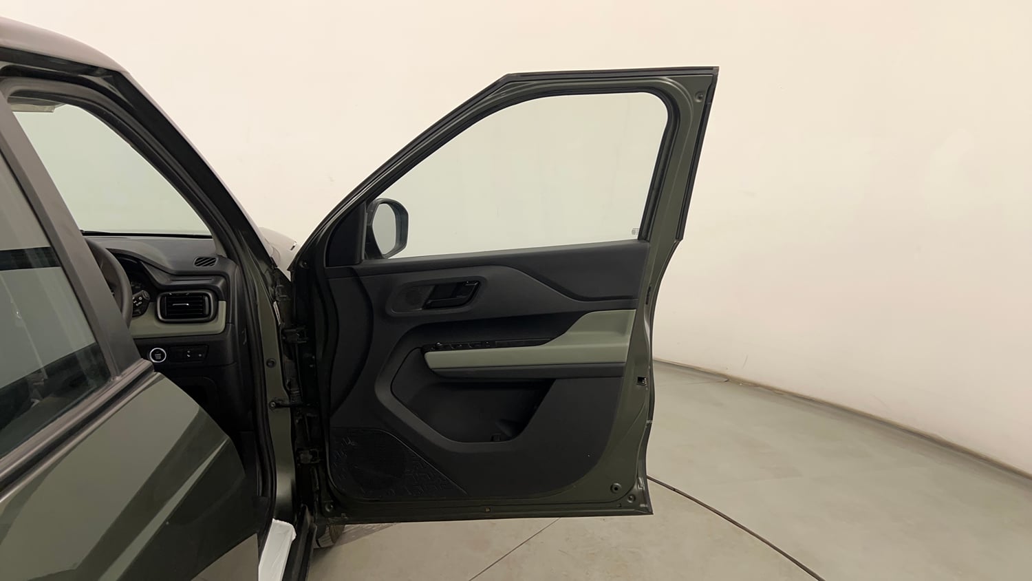 Used 2023 Tata Punch Camo Accomplished MT Petrol Manual interior RIGHT FRONT DOOR OPEN VIEW
