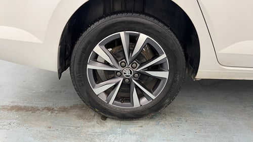 Used 2023 Skoda Slavia Style 1.0L TSI AT Petrol Automatic tyres RIGHT REAR TYRE RIM VIEW