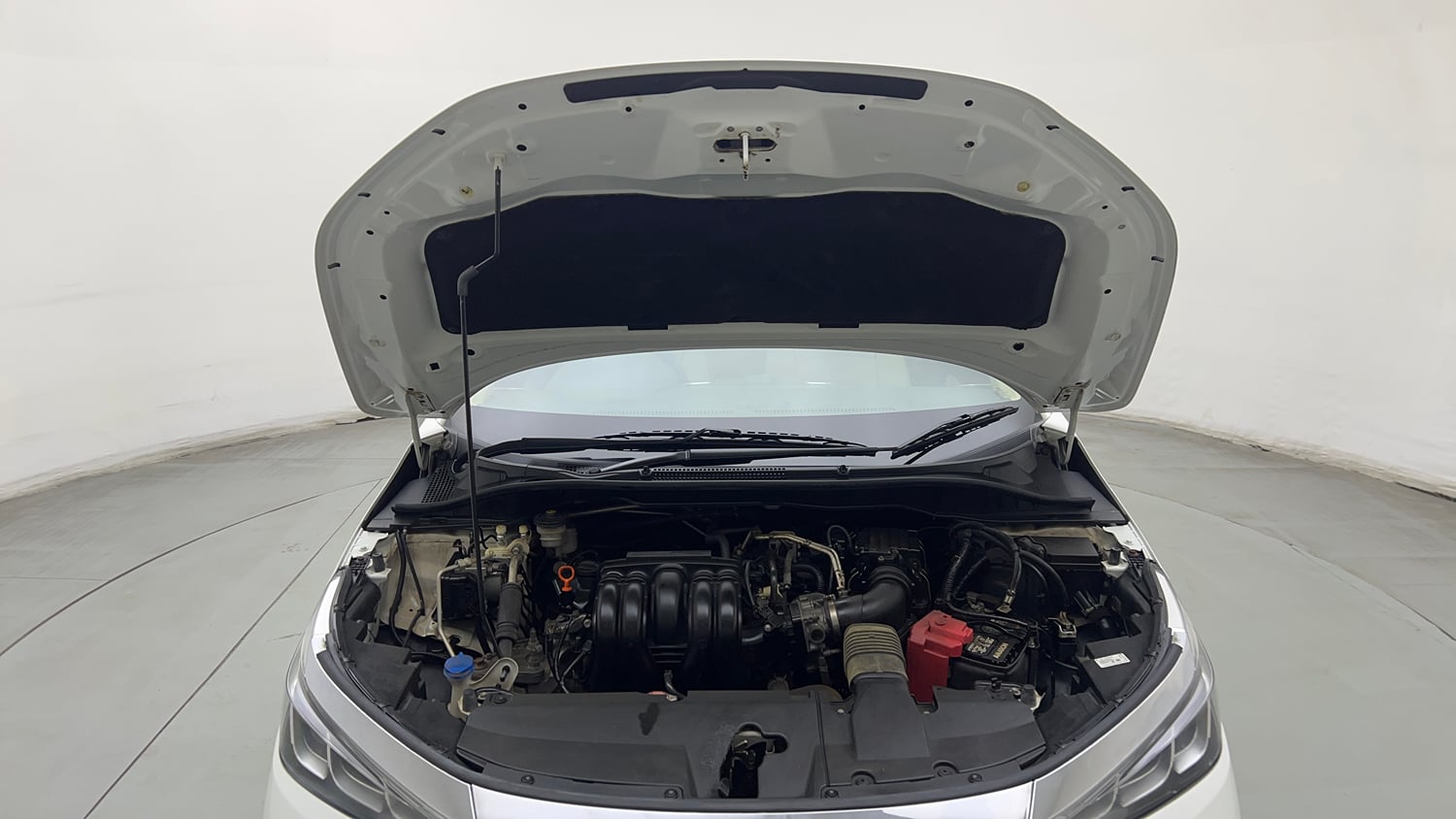 Used 2024 Honda City VX Petrol MT Petrol Manual engine ENGINE & BONNET OPEN FRONT VIEW