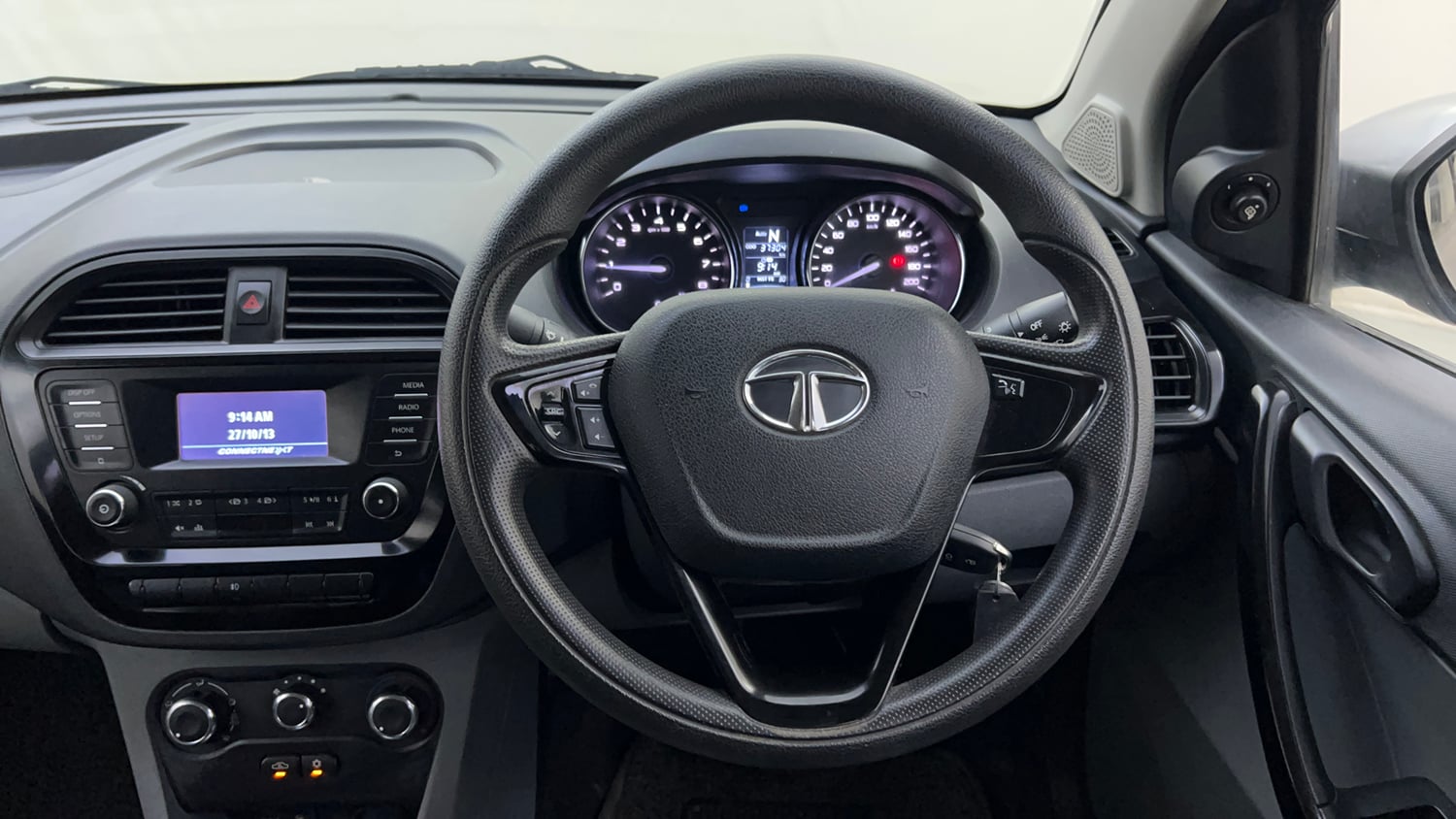 Used 2018 Tata Tigor Revotron XTA Petrol Automatic interior STEERING VIEW