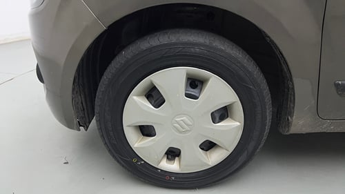 Used 2020 Maruti Suzuki Wagon R ZXi 1.2 AMT Petrol Automatic tyres LEFT FRONT TYRE RIM VIEW