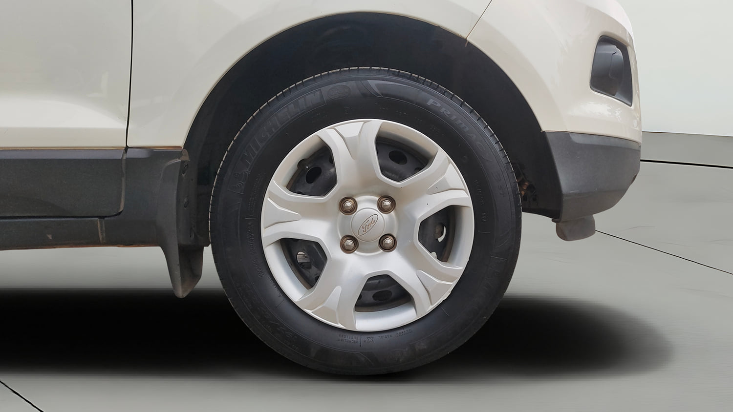 Used 2014 Ford EcoSport Trend 1.5 Ti-VCT Petrol Manual tyres RIGHT FRONT TYRE RIM VIEW