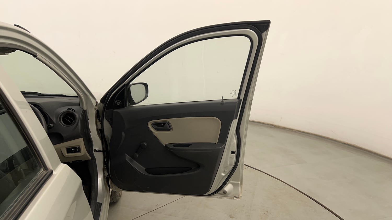 Used 2018 maruti-suzuki Alto K10 LXi (O) CNG Cng Manual interior RIGHT FRONT DOOR OPEN VIEW