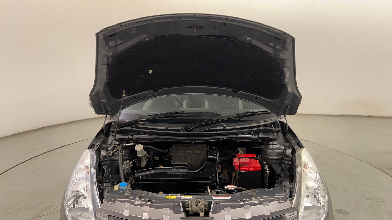 Used 2017 Maruti Suzuki Swift VXi Petrol Manual engine ENGINE & BONNET OPEN FRONT VIEW