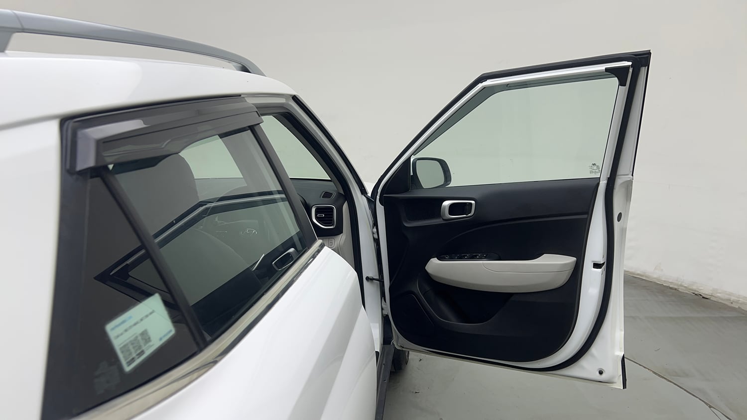 Used 2025 Hyundai Venue S (O) Plus 1.2 Petrol Petrol Manual interior RIGHT FRONT DOOR OPEN VIEW