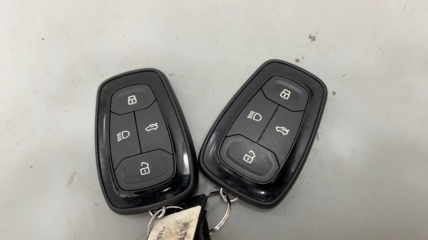 Used 2021 Tata Altroz XZ Petrol Petrol Manual extra CAR KEY VIEW