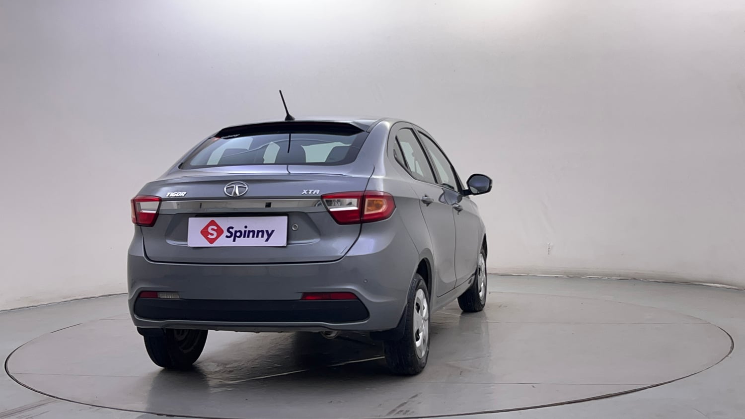 Used 2018 Tata Tigor Revotron XTA Petrol Automatic exterior RIGHT REAR CORNER VIEW