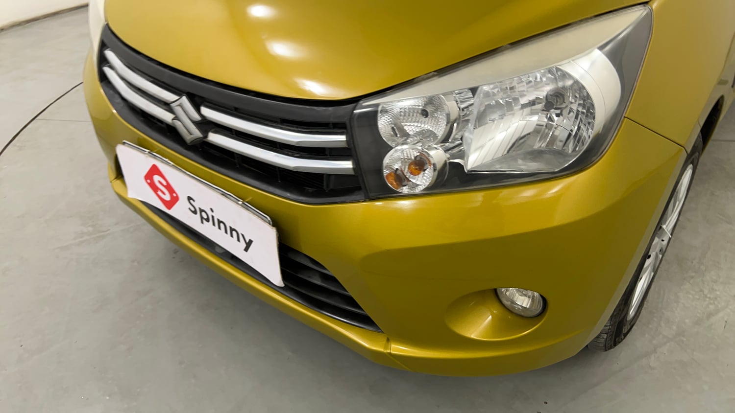 Used 2015 Maruti Suzuki Celerio VXi AMT Petrol Automatic dents MINOR SCRATCH