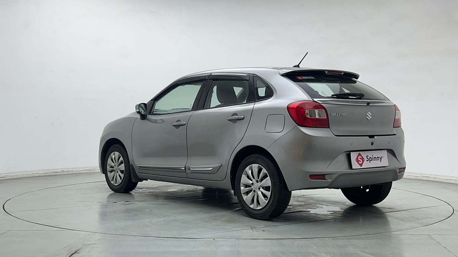 Used 2016 Maruti Suzuki Baleno Delta 1.2 AT Petrol Automatic exterior LEFT REAR CORNER VIEW