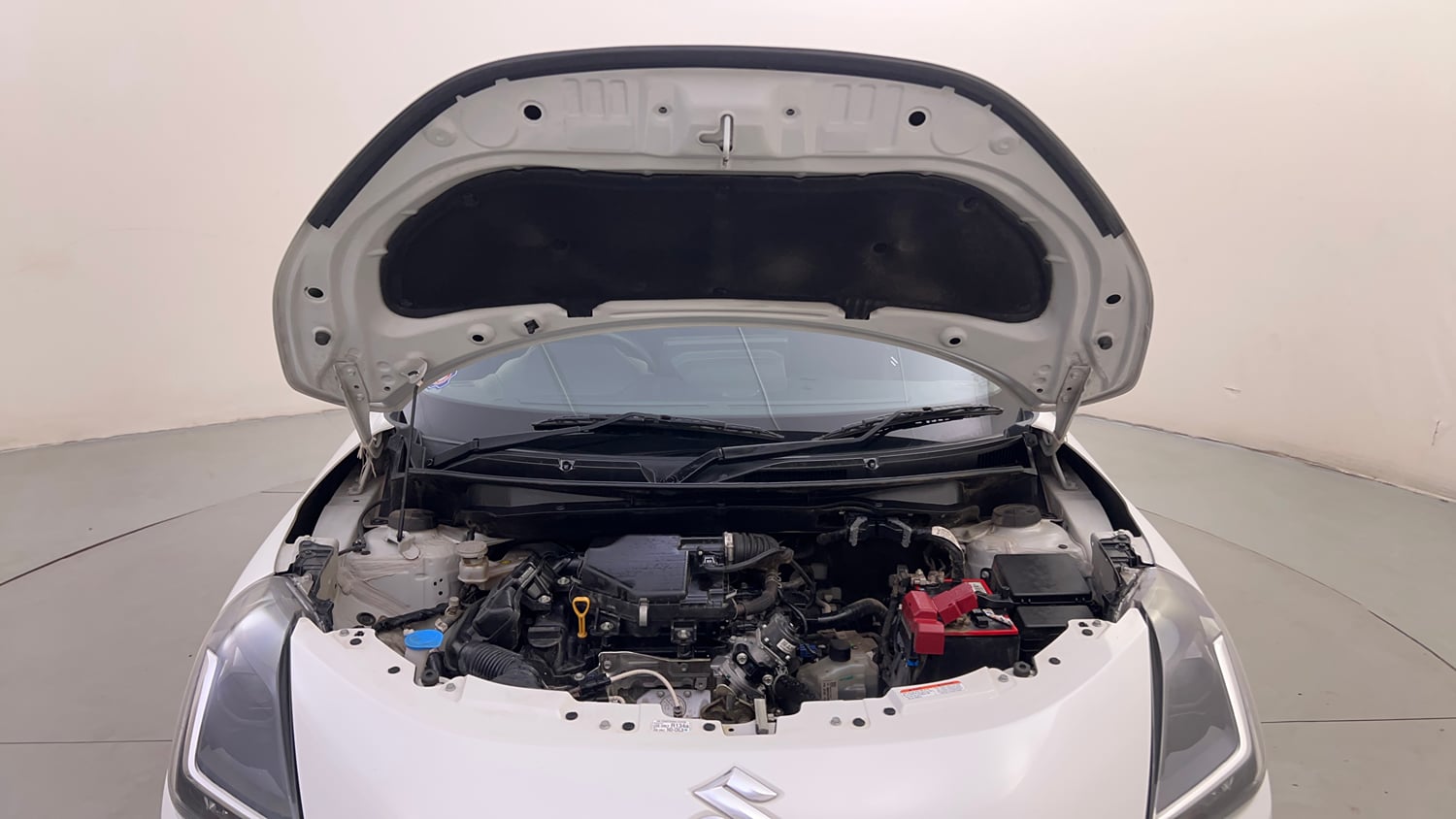 Used 2026 Maruti Suzuki Swift VXi AMT Petrol Automatic engine ENGINE & BONNET OPEN FRONT VIEW