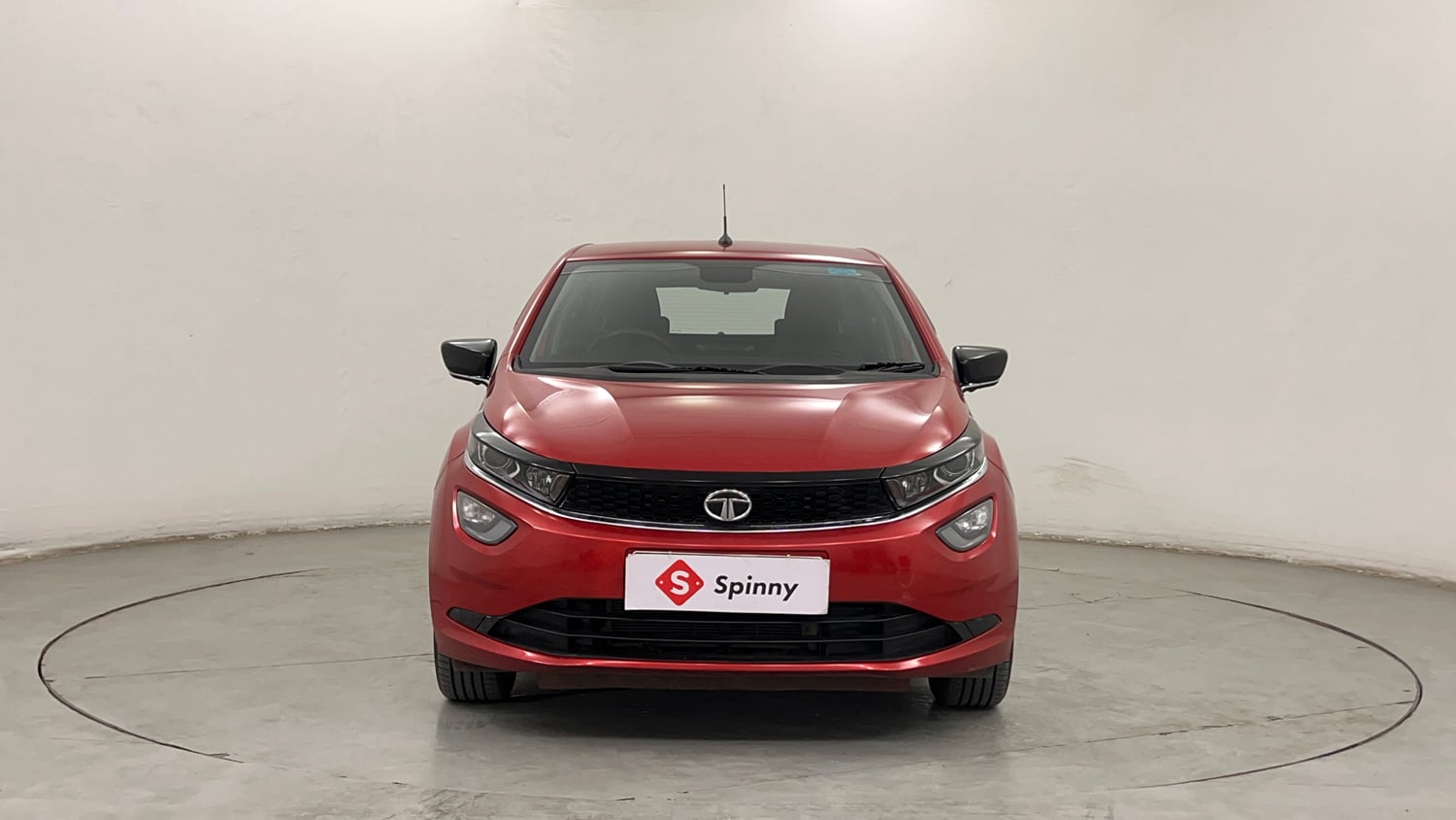 Used 2021 Tata Altroz XZ Petrol Petrol Manual exterior FRONT VIEW