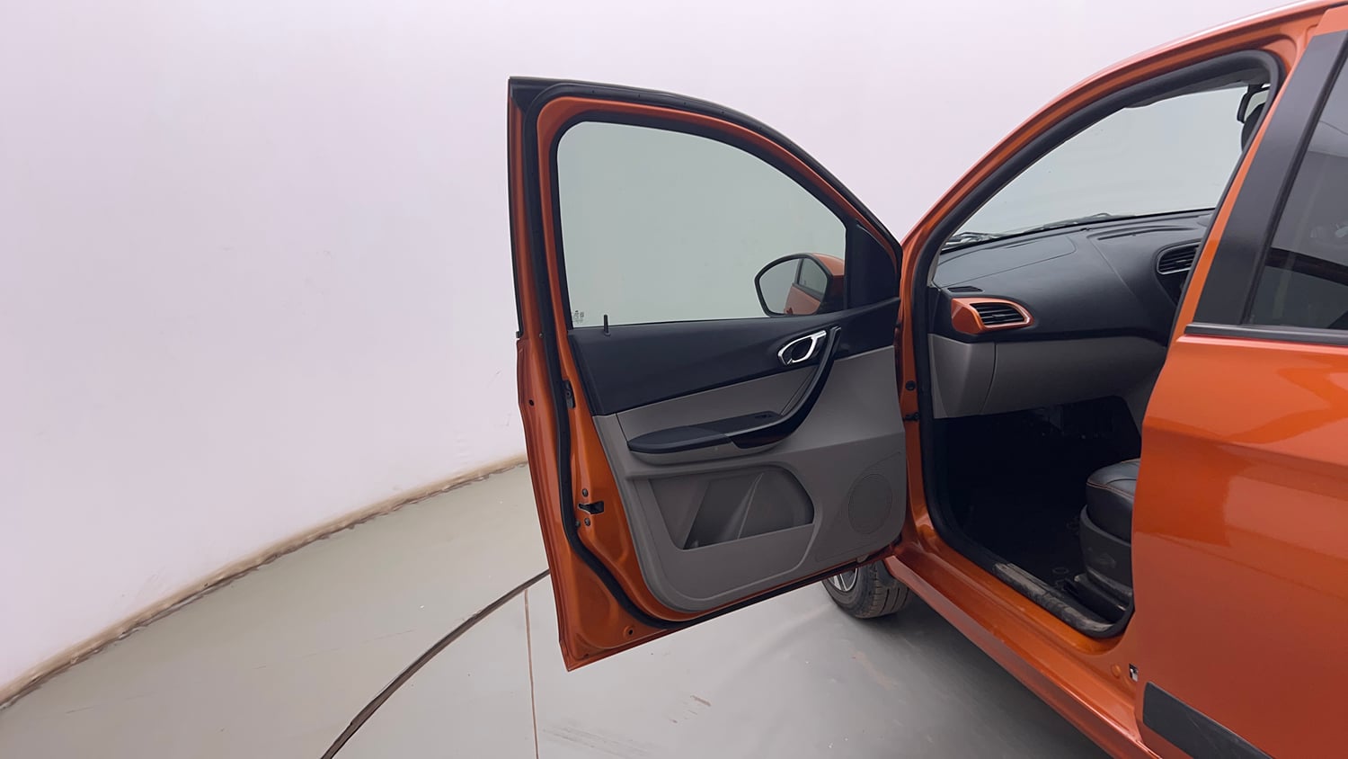 Used 2019 Tata Tiago Revotron XZ Plus Petrol Manual interior LEFT FRONT DOOR OPEN VIEW