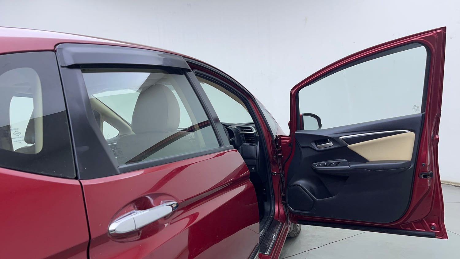 Used 2020 Honda Jazz ZX CVT Petrol Automatic interior RIGHT FRONT DOOR OPEN VIEW