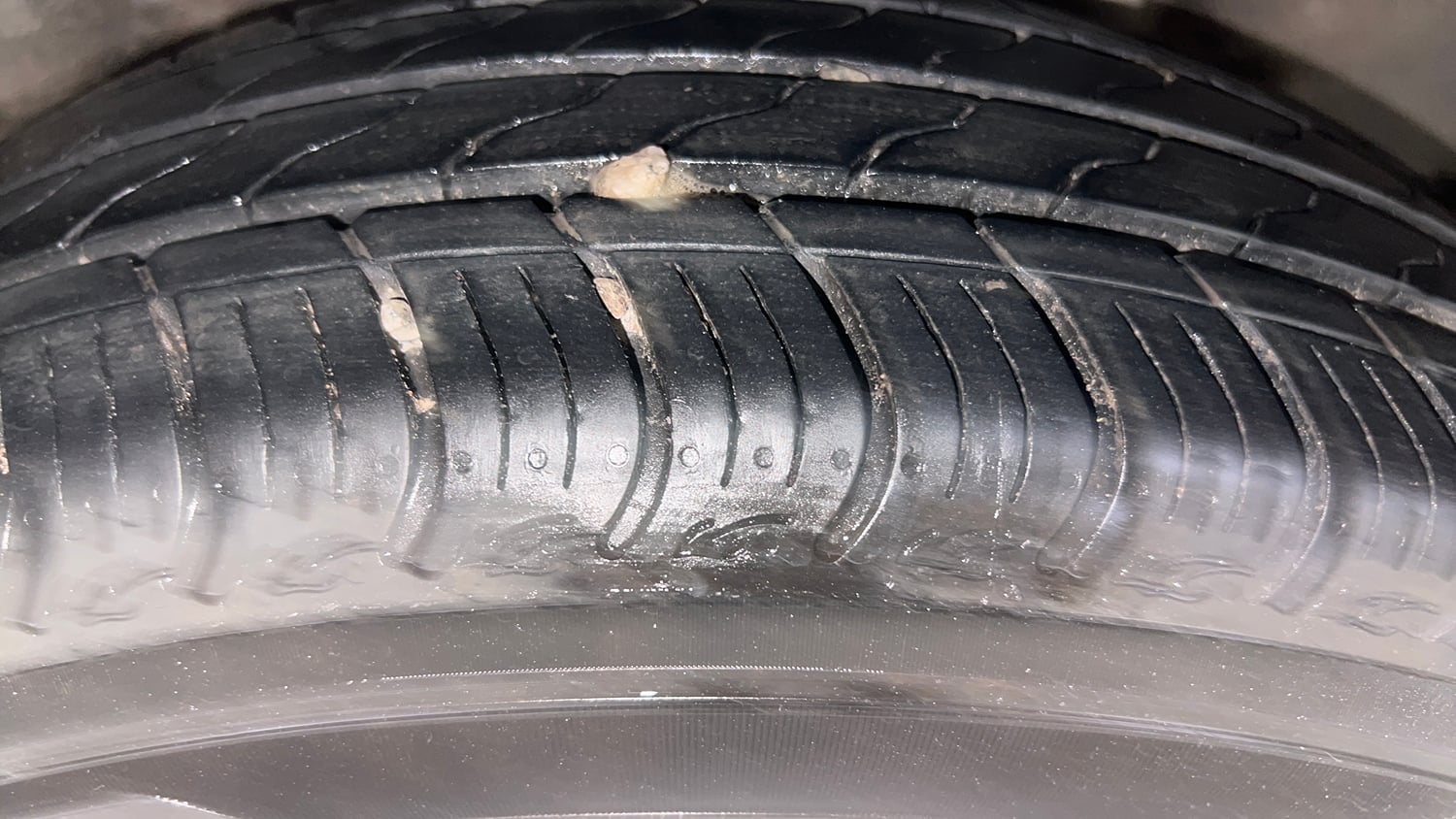 Used 2016 Honda City VX CVT Petrol Automatic tyres LEFT REAR TYRE TREAD VIEW