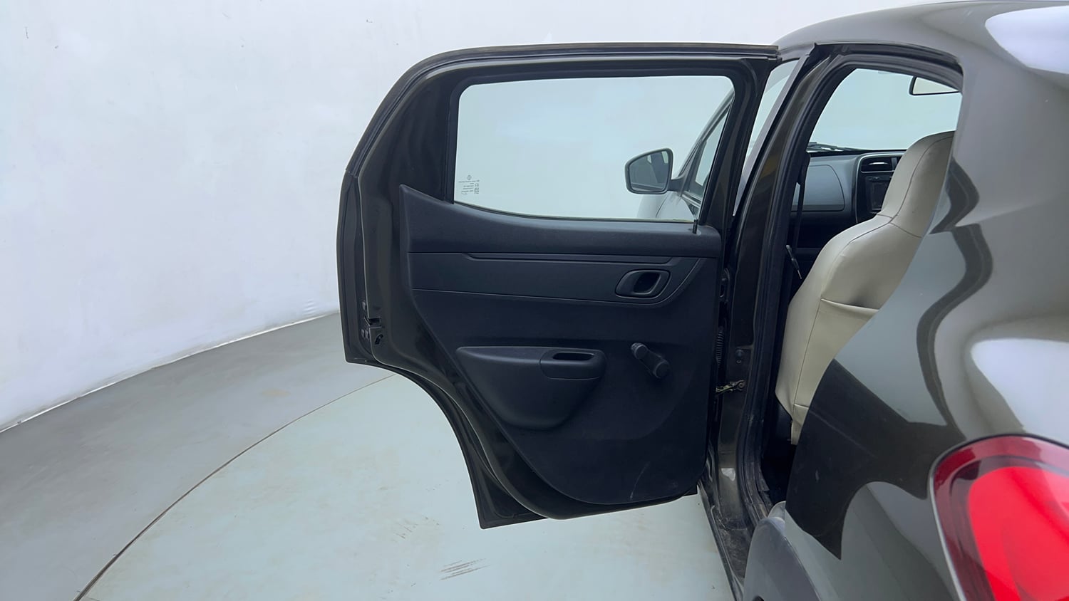 Used 2017 Renault Kwid 1.0 RXT Petrol Manual interior LEFT REAR DOOR OPEN VIEW
