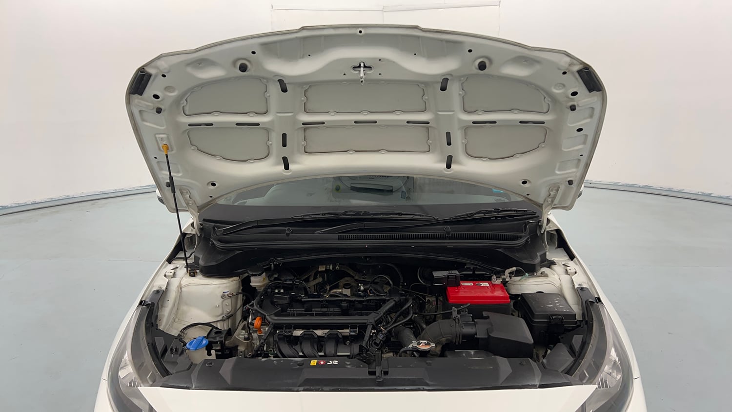 Used 2023 Hyundai i20 Sportz 1.2 MT Petrol Manual engine ENGINE & BONNET OPEN FRONT VIEW