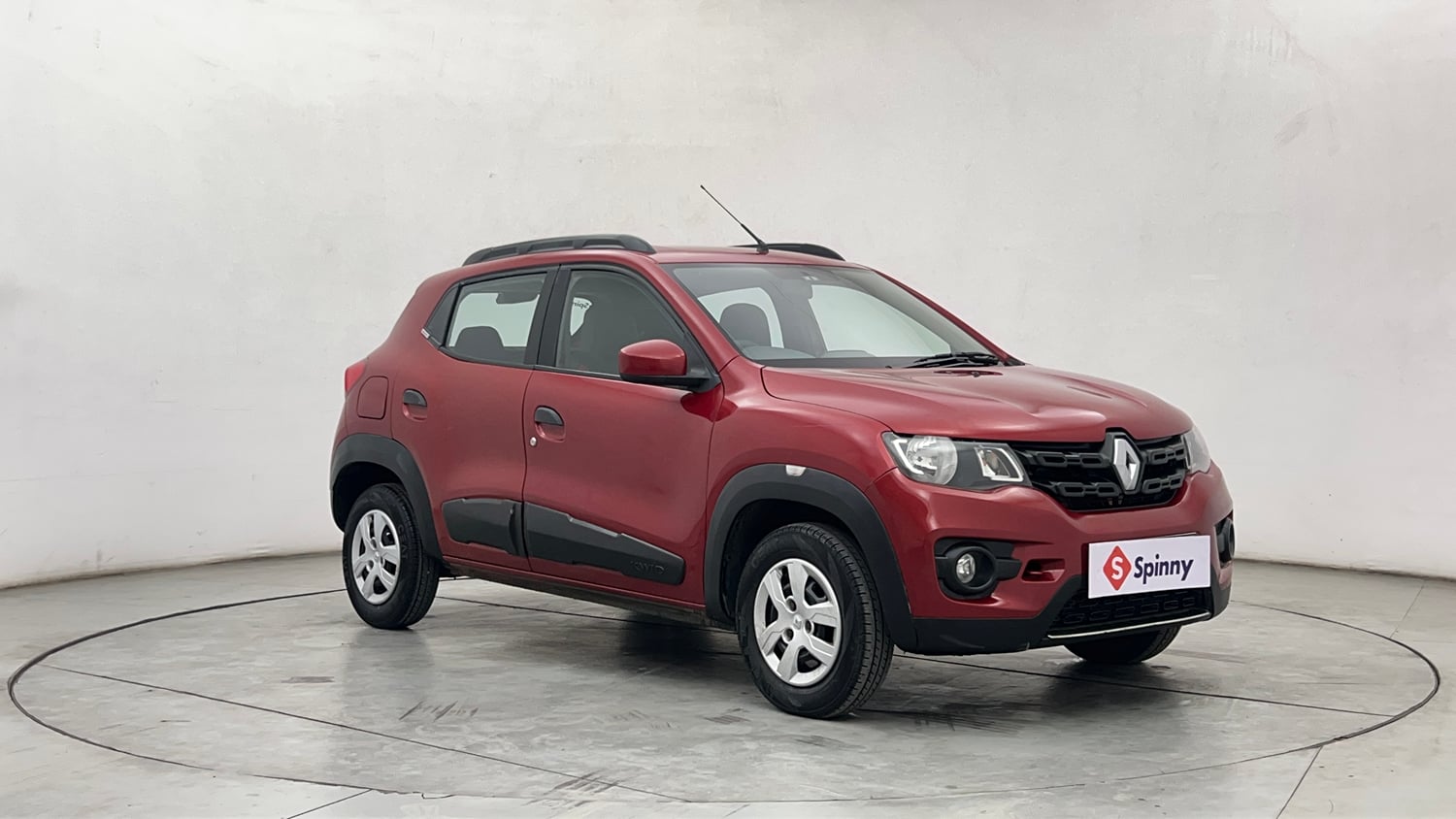 Used 2017 Renault Kwid 1.0 RXT AMT Petrol Automatic exterior RIGHT FRONT CORNER VIEW