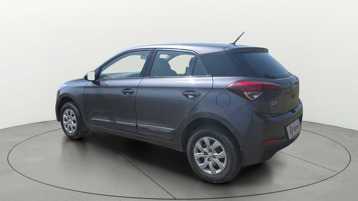 Used 2017 Hyundai Elite i20 Sportz 1.2 Petrol Manual exterior LEFT REAR CORNER VIEW