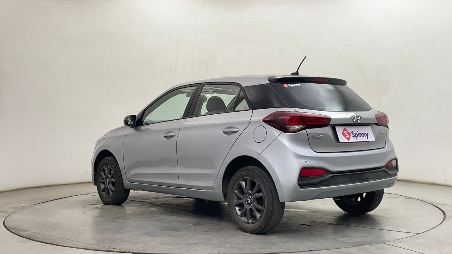 Used 2018 Hyundai Elite i20 Asta 1.2 Petrol Manual exterior LEFT REAR CORNER VIEW