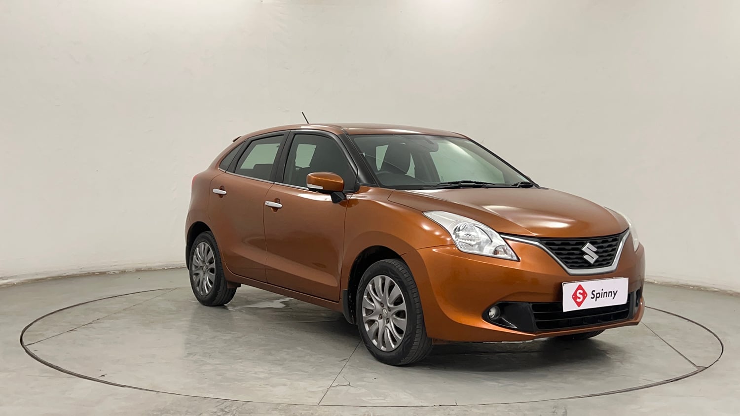 Used 2016 Maruti Suzuki Baleno Zeta 1.2 Petrol Manual exterior RIGHT FRONT CORNER VIEW