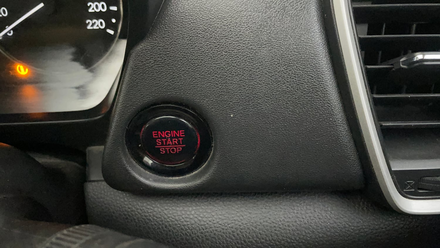 Used 2024 Honda City V Petrol MT Petrol Manual top_features Keyless start
