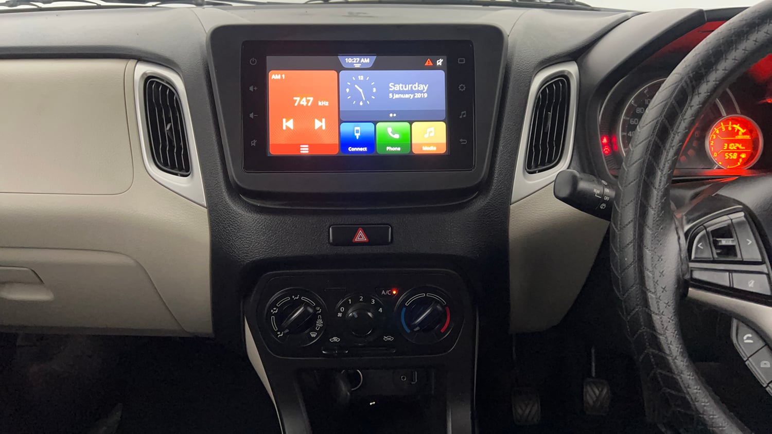 Used 2024 Maruti Suzuki Wagon R ZXI Plus 1.2 Petrol Manual interior MUSIC SYSTEM & AC CONTROL VIEW