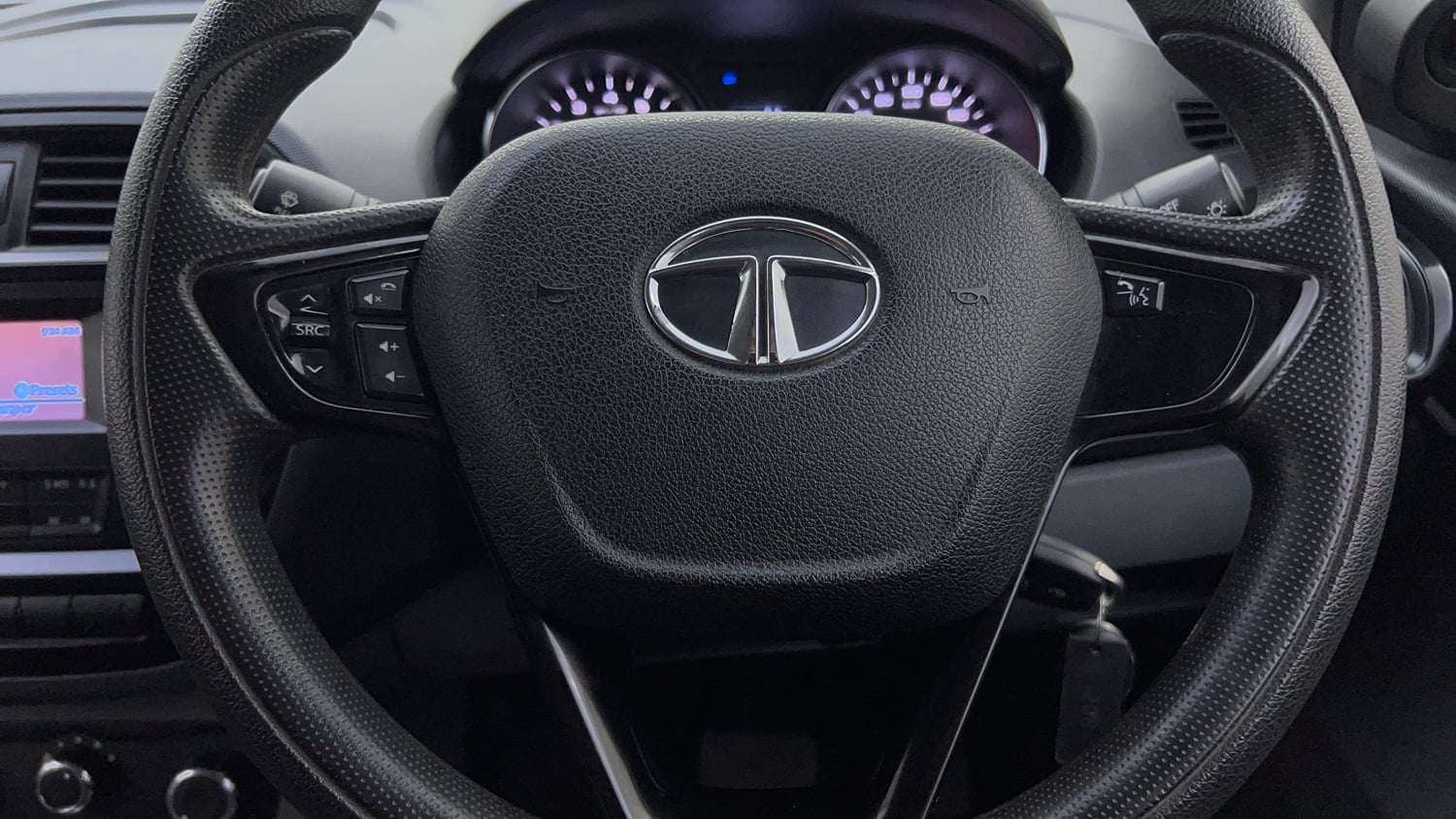 Used 2018 Tata Tigor Revotron XTA Petrol Automatic top_features Airbags
