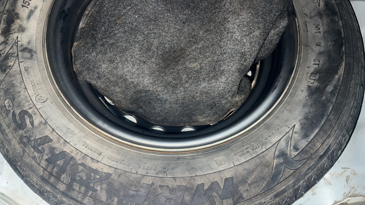 Used 2022 hyundai Santro Sportz Executive CNG Cng Manual tyres SPARE TYRE VIEW