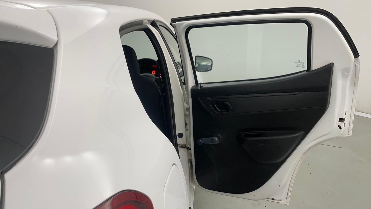 Used 2017 Renault Kwid 1.0 RXL Petrol Manual interior RIGHT REAR DOOR OPEN VIEW