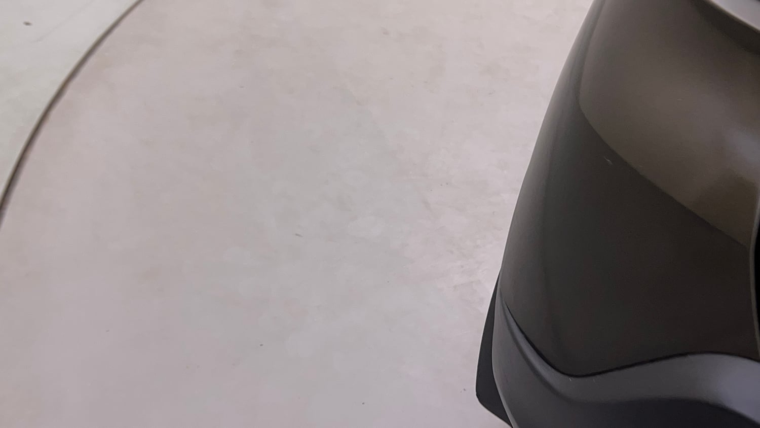 Used 2018 Renault Kwid 1.0 RXT Petrol Manual dents MINOR SCRATCH