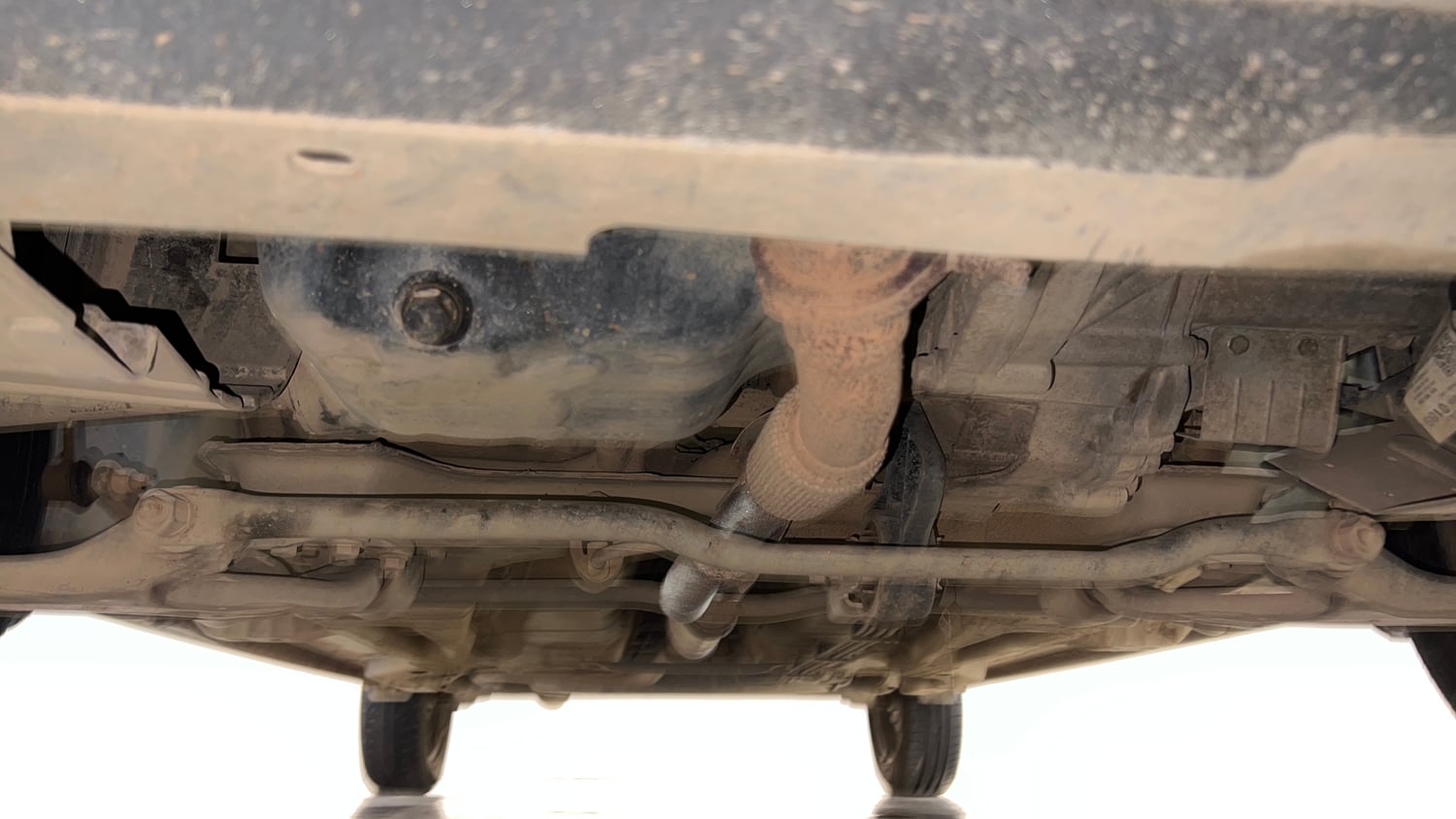 Used 2018 Tata Tigor Revotron XTA Petrol Automatic extra FRONT LEFT UNDERBODY VIEW