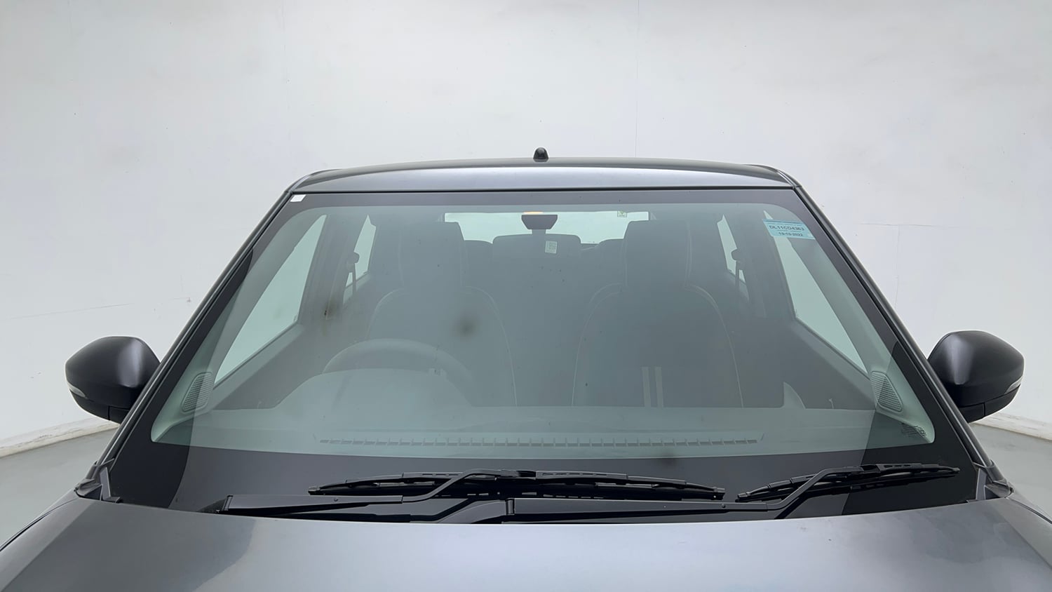 Used 2022 Tata Punch Pure MT Petrol Manual exterior FRONT WINDSHIELD VIEW