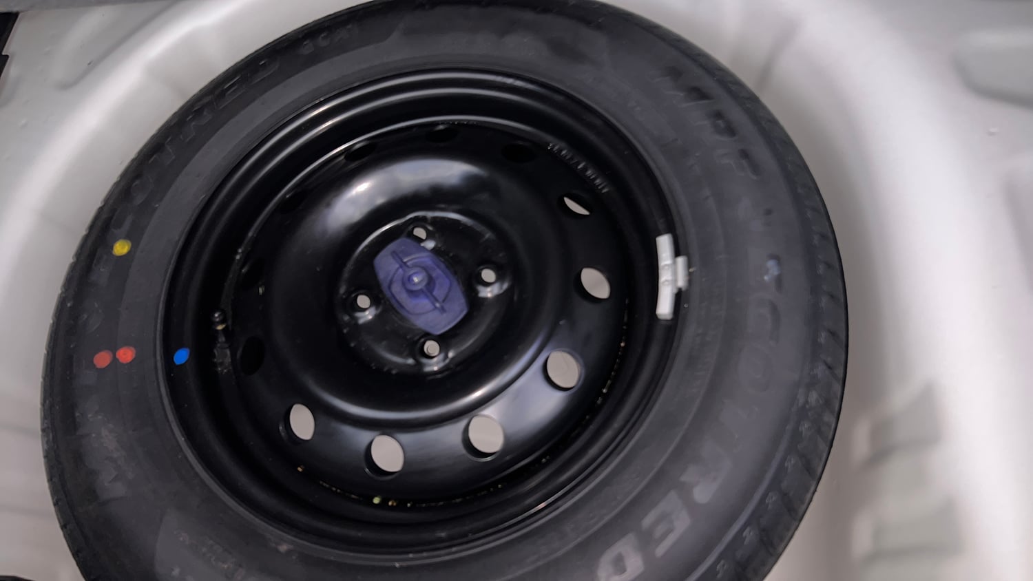 Used 2026 Maruti Suzuki Swift VXi AMT Petrol Automatic tyres SPARE TYRE VIEW
